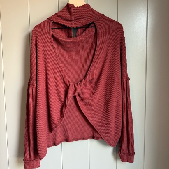 BKE Buckle Brushed Knit Ribbed Turtleneck Red Rust Color Size Small Open Back - Picture 5 of 11
